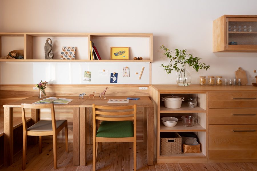 二世帯で暮らす平屋